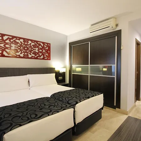Hotel Venecia 3*