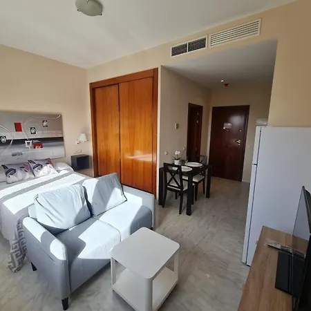Lux Abril Apartment