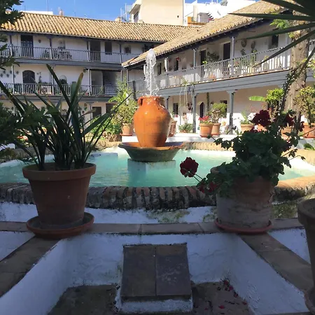 Apartment Andalusian Courtyard