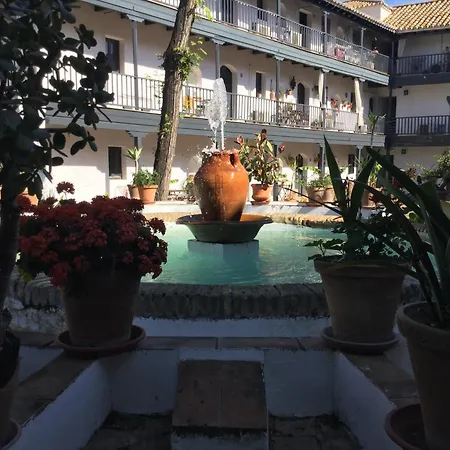 Andalusian Courtyard Apartment Seville