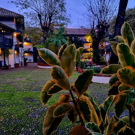 Andalusian Courtyard Apartment *