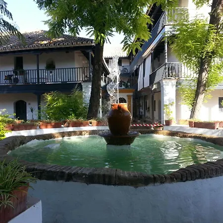 Apartment Andalusian Courtyard *
