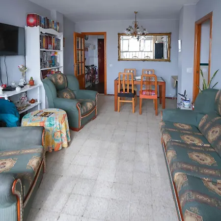 Privadas Con Cama Doble En Homestay