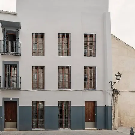 Isg Puerta Jerez 01 Apartment *