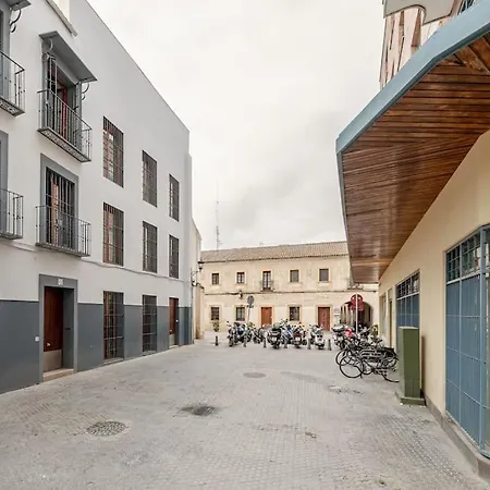 Isg Puerta Jerez 01 Apartment Seville