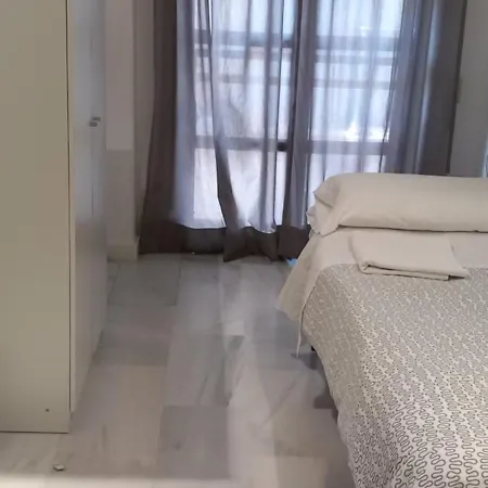 بيت ضيافة Hostel Central Sevilla