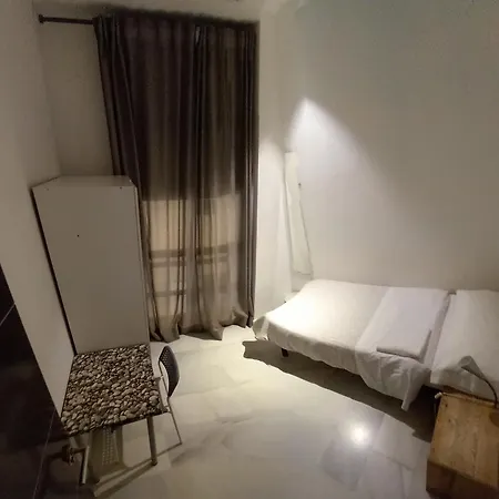 بيت ضيافة Hostel Central Sevilla 2*