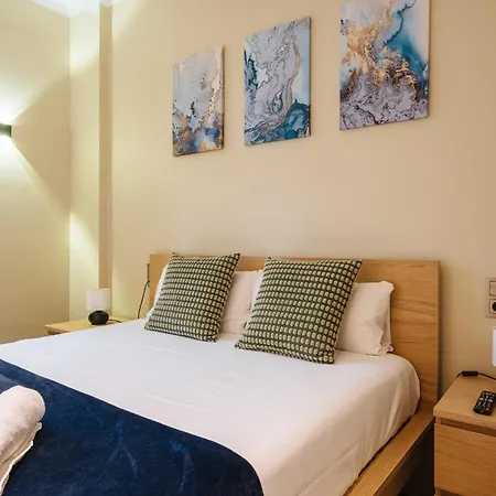 Elegant Duplex 3 Master Bedrooms And Private Apartment Seville