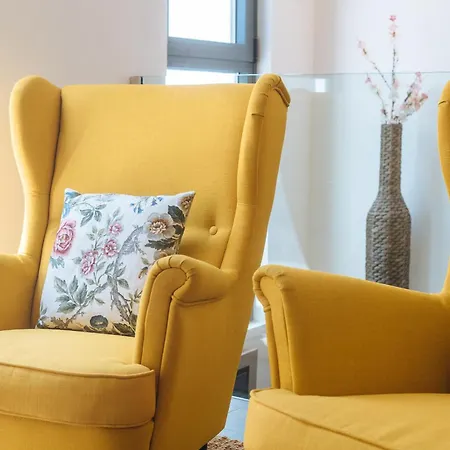 Elegant Duplex 3 Master Bedrooms And Private * Seville