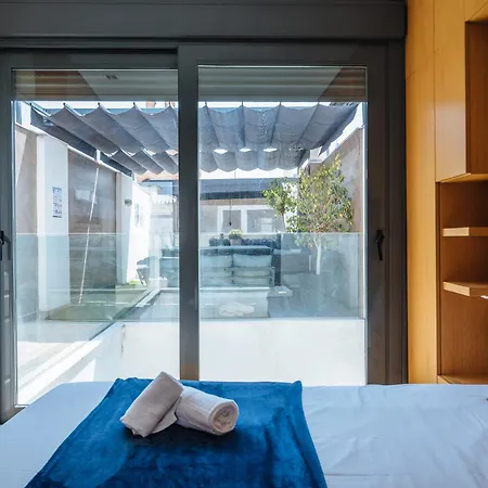Elegant Duplex 3 Master Bedrooms And Private * Seville
