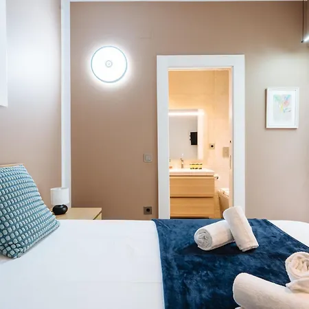 Elegant Duplex 3 Master Bedrooms And Private * Seville