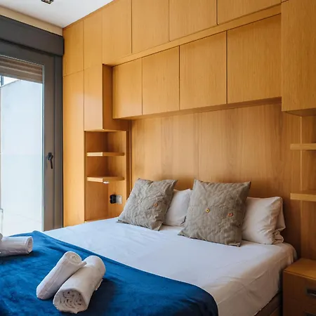 Elegant Duplex 3 Master Bedrooms And Private Apartment