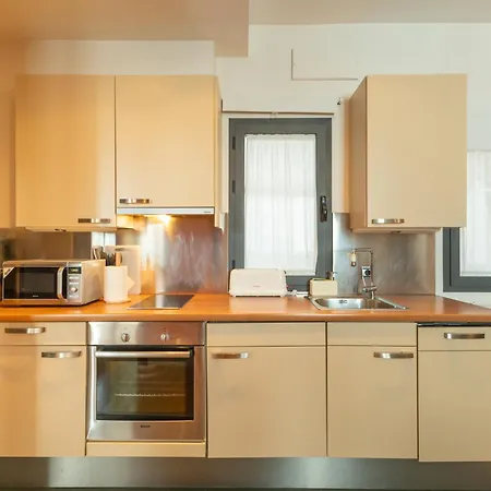 La Maestranza Charming One Or Two Bedrooms By Cityzen