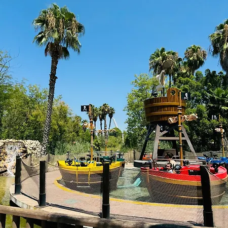 Un Espacio Diferente En Triana. Seville