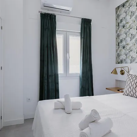 Apartment New - Family Next To Duenas Palace *
