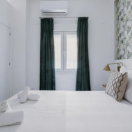 Apartment New - Family Next To Duenas Palace Seville