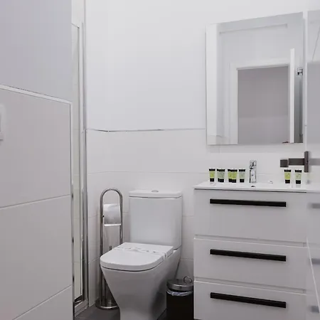 Quiet Terrace In Triana Close To The River Apartamento Sevilla