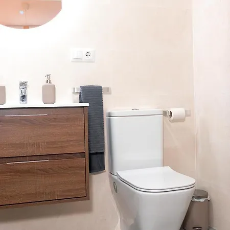 Old Town 3 Bedrooms 2 Bathrooms Wifi Apartment