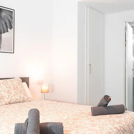 Old Town 3 Bedrooms 2 Bathrooms Wifi * Seville