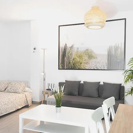 Old Town 3 Bedrooms 2 Bathrooms Wifi Apartment
