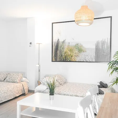 Old Town 3 Bedrooms 2 Bathrooms Wifi Apartment Seville