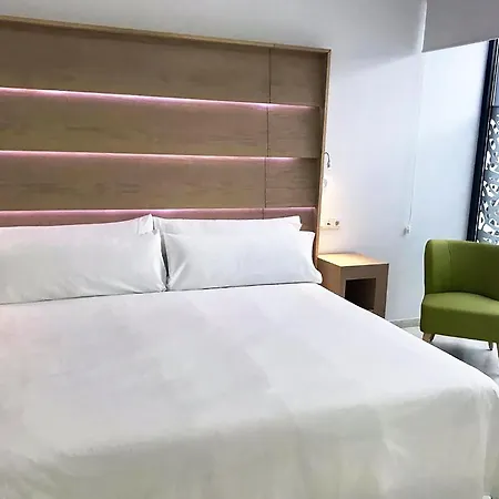 Feelathome Rivero 세비야