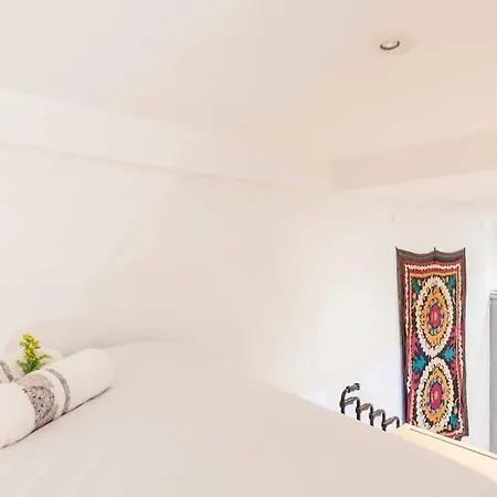 Estudio Espacioso Y Centrico Sevilla