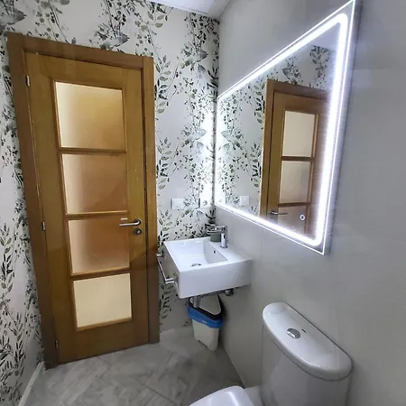 Reservaloen Mariano De Cavia Apartamento *