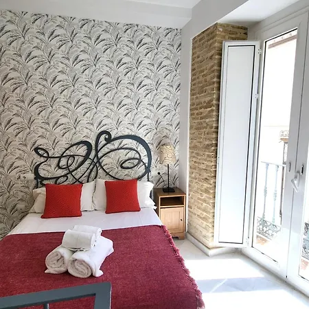 Reservaloen Mariano De Cavia Apartamento