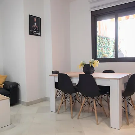 Nightinsevilla Bailen Free Parking Apartamento *