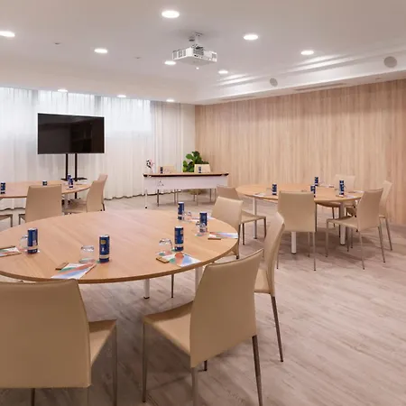 Melia 4* Sevilla