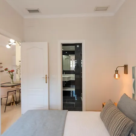 Centriko Alemanes Appartement *