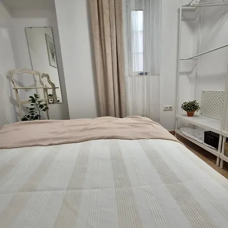 Hostfy Centro San *