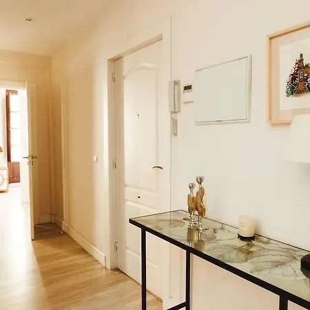 Stylish Andalusian House In Historical Center Apartment