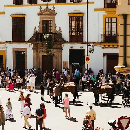 Stylish Andalusian House In Historical Center Seville