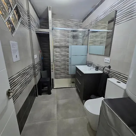 Encanto Trianero Amplio Y Comodo Apartment *