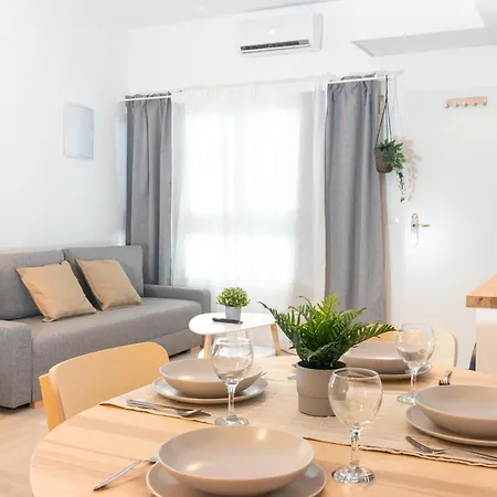 Estudio Con Jacuzzi Privado En El Barrio De Triana Apartment Seville