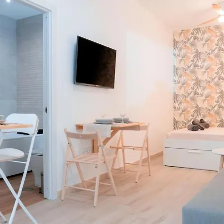Acogedor Estudio En Triana Con Jacuzzi Y Wifi Apartment
