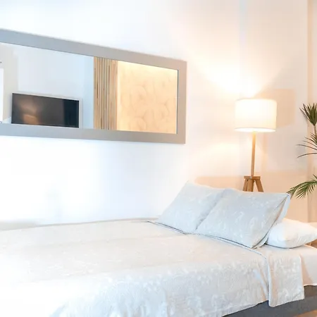Apartamento Estudio Con Jacuzzi Privado En Triana Sevilla