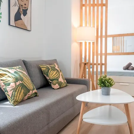Estudio Jacuzzi Con Encanto En Triana Seville