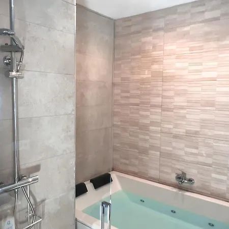 Apartment Estudio Jacuzzi Con Encanto En Triana Seville