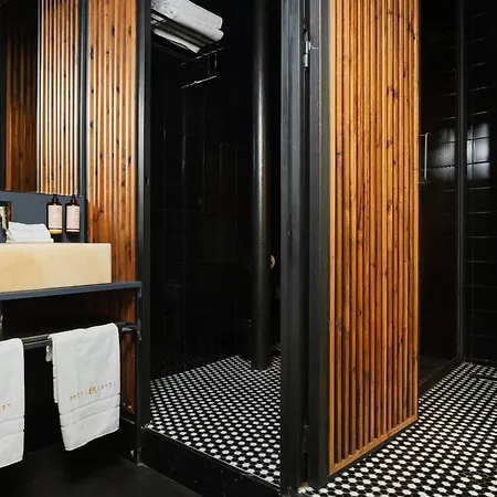 Lobby Hotel 5*