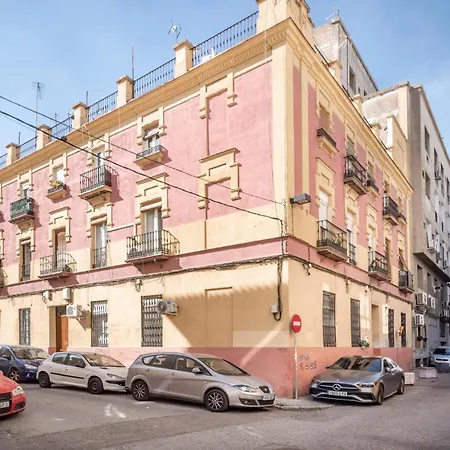 Beautiful And Bright- 1bd 1bth- Center * Seville