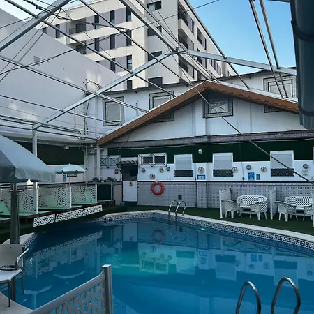 Avenida Andalucia - Solo Adultos Maison d'hôtes *