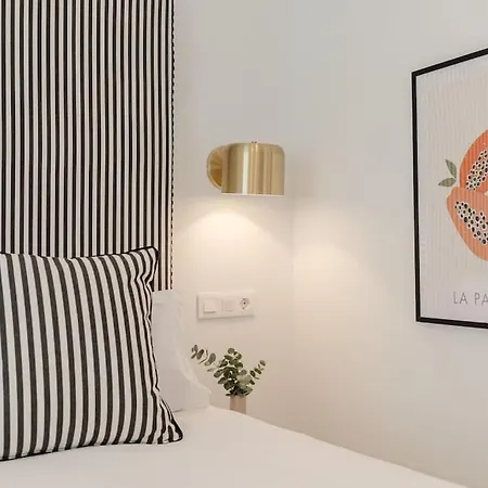 Isg O'donnell 2-3-free Parking Sevilla