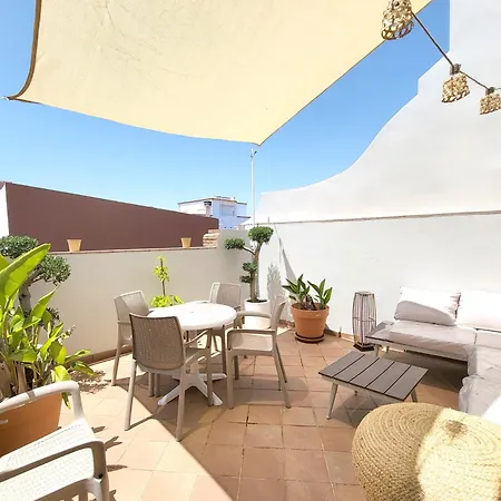 Walk To The Cathedral 2 Bedrooms Terrace