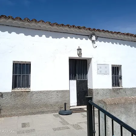 La Casita En La Alcornocosa -sevilla Seville