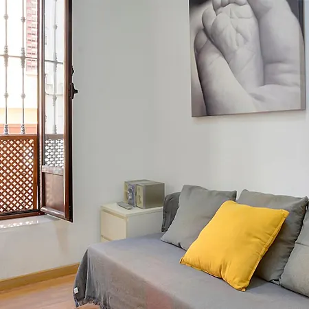 Vintage Apartment