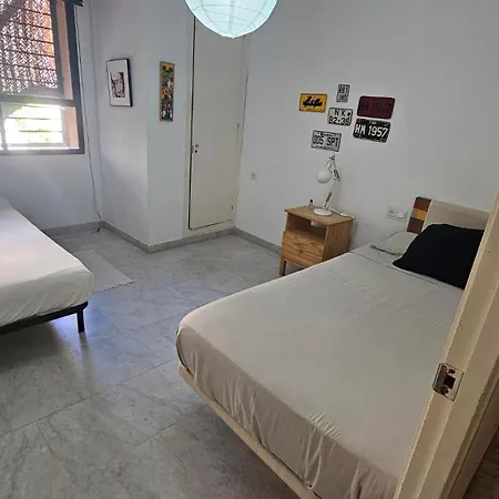 Centrally Located In Old Palace House * Seville