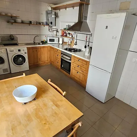 Centrally Located In Old Palace House *